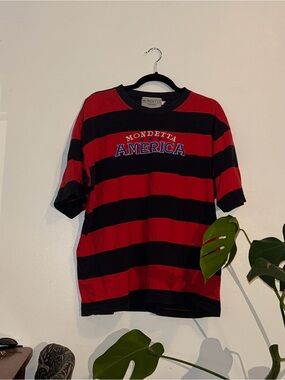 Vintage Mondetta America Distressed Tee